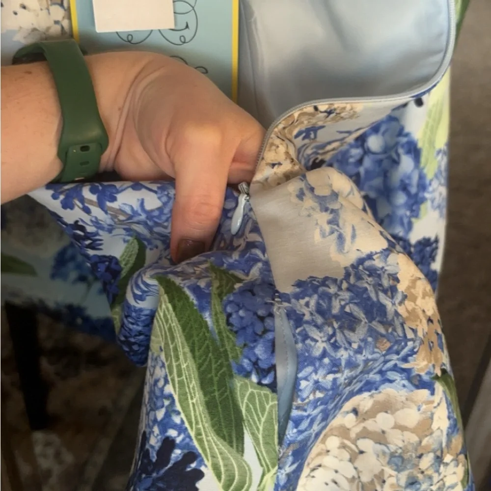 CeCe Hydrangea Cutout Dress Spring Meadow - Picture 2 of 7